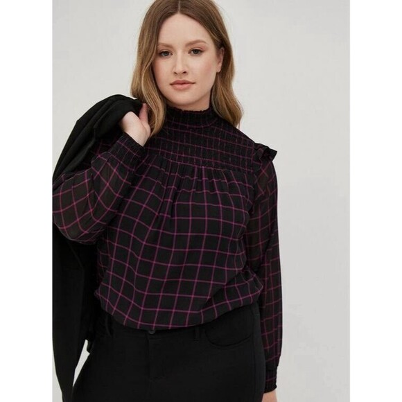 Torrid Crinkle Chiffon Smocked High Neck Blouse Black Purple Size 1 (XL 14/16) - Picture 4 of 16